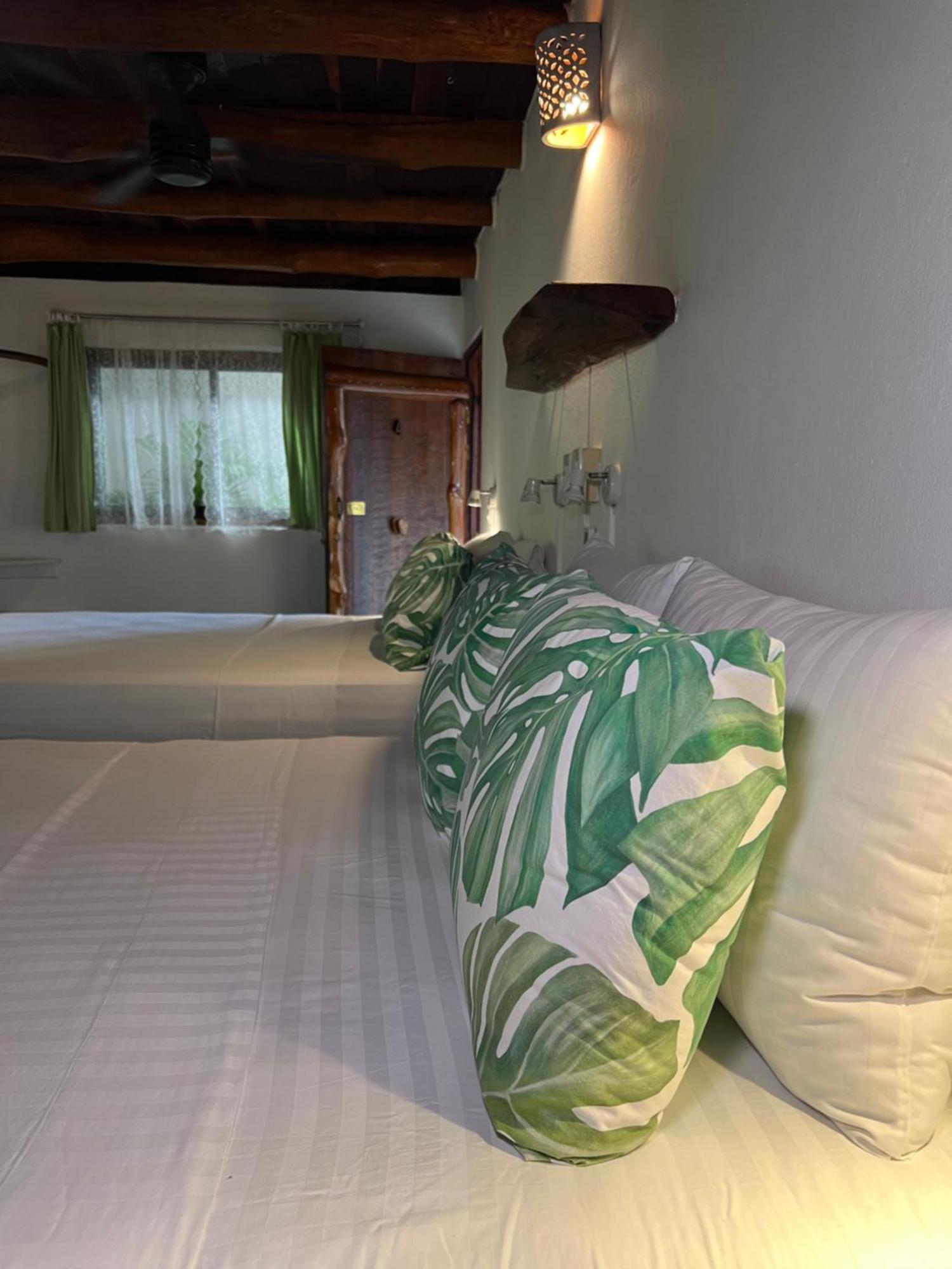 Hotel Entre Dos Aguas Самара Екстер'єр фото
